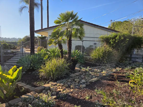 1602 Alapat Dr, Escondido, CA 92027