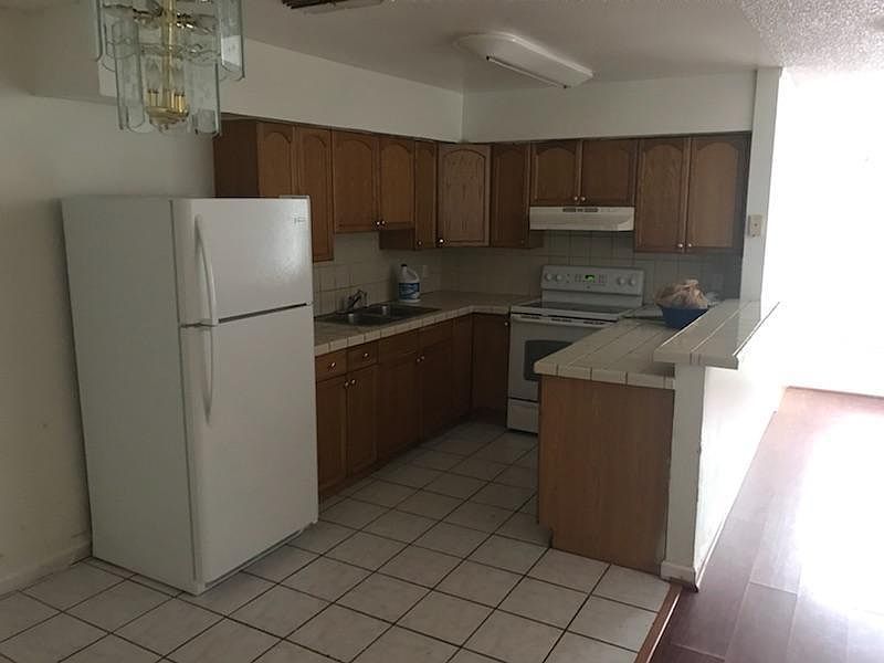 1st image of 3804 E Flora St