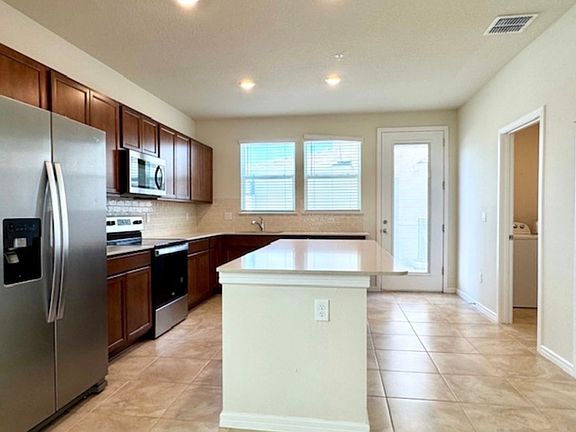 5th image of 14436 Orchid Island Dr