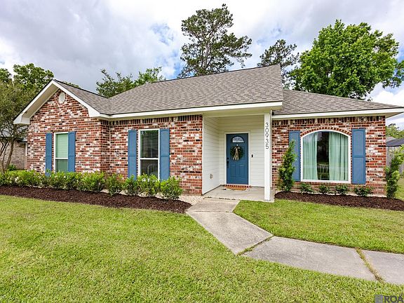 2nd image of 30935 Meadow Wood Blvd