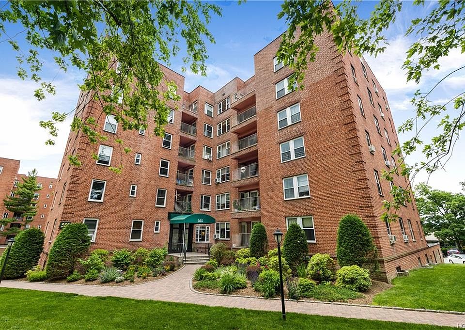 1st image of 565 Broadway APT 5D
