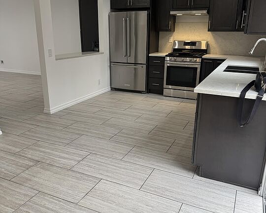 4th image of 6511 Wystone Ave Unit 3