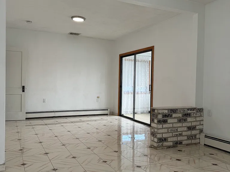 Living room/study room