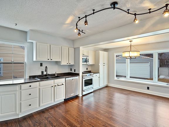5th image of 4110 Xenwood Ave S