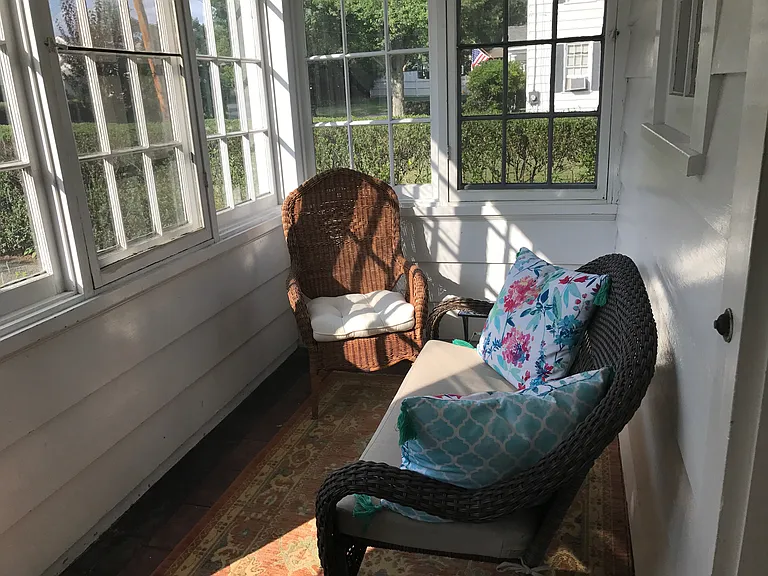 46 Parkway — Photo 3