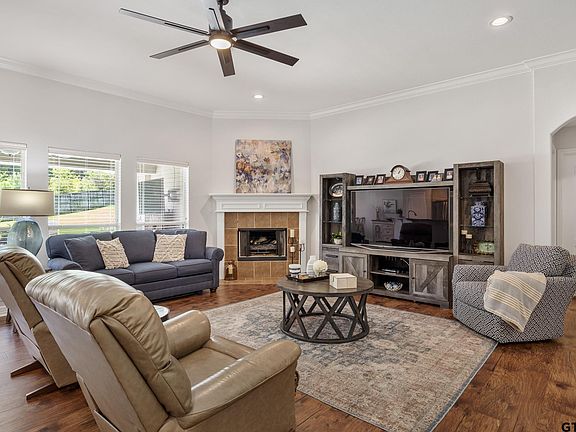 5th image of 1920 Rocky Mountain Ln