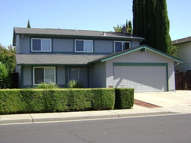183 Clayton Circle — Photo 2