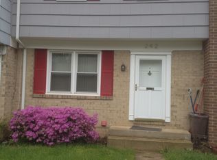 242 Cedarmere Cir, Owings Mills, MD 21117