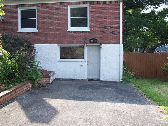 2nd image of 2613 Cumberland St NW