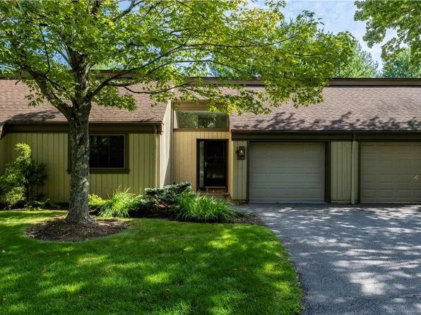 969 Heritage Hills #B, Somers, NY 10589