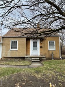 31406 Marquette St, Garden City, MI, 48135