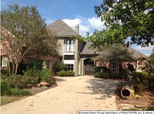19525 Spyglass Hill Dr, Baton Rouge, LA 70809