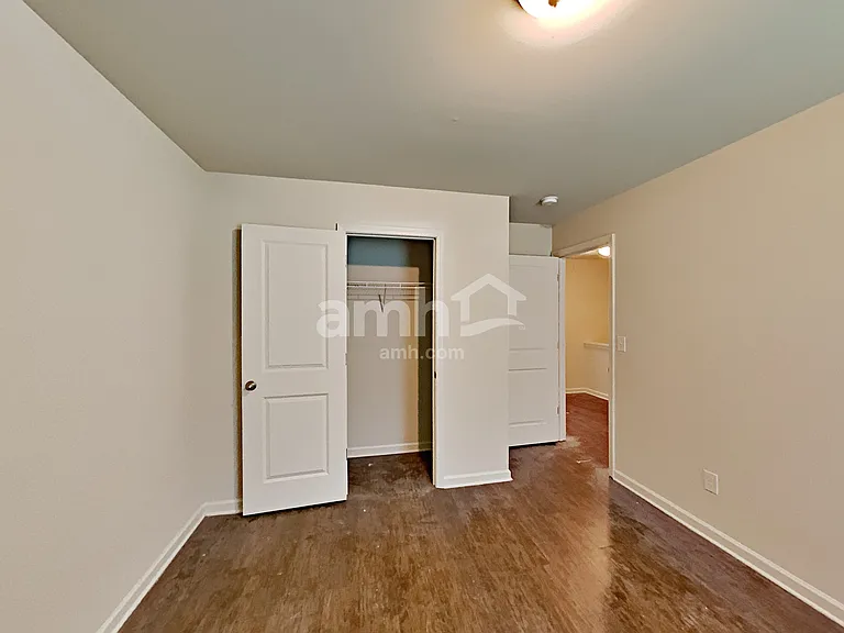 815 Castilla Way — Photo 14