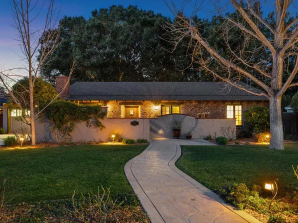 781 Arroyo Rd, Los Altos, CA 94024