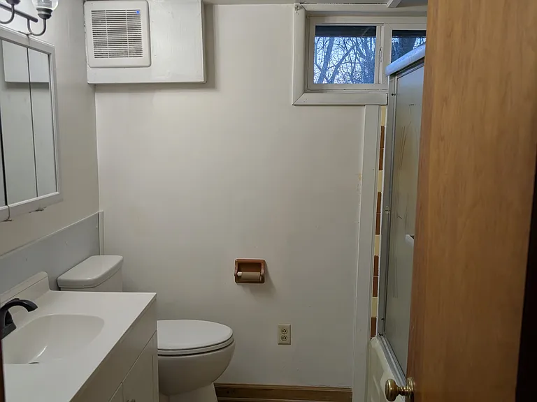 1829 Heyl Rd — Photo 11