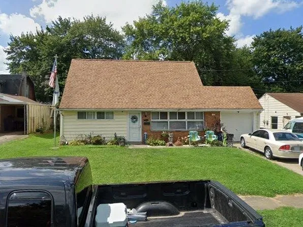 3582 Valerie Dr, Youngstown, OH 44502