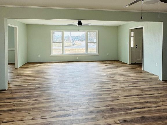 4th image of 310 Old Swamp Road