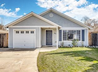 451 Vick Ln, Medford, OR 97501