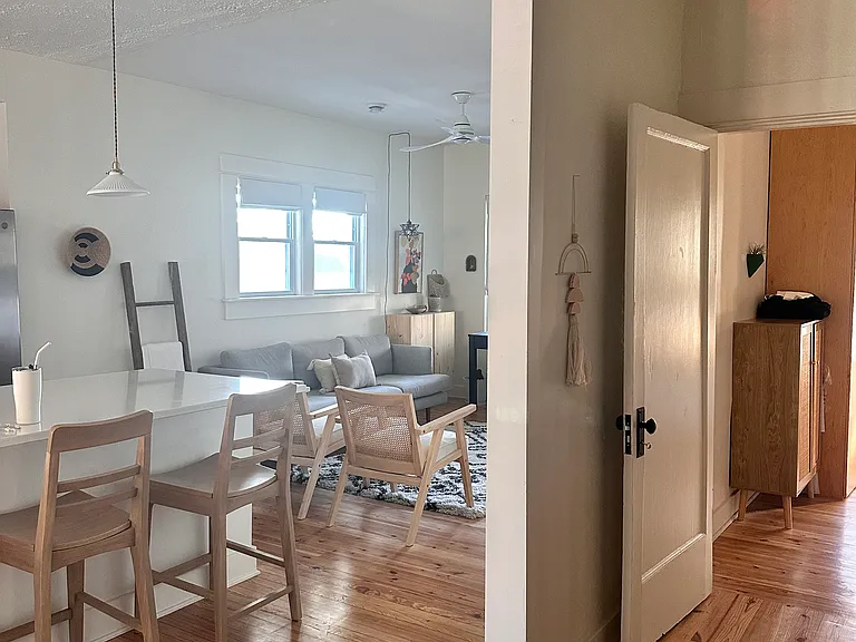 4008 W Broadway — Photo 27