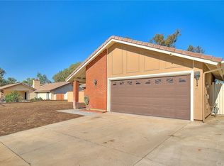 3153 Cherokee St, Riverside, CA 92503