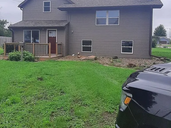 1528 Davis Ave, Grinnell, IA 50112
