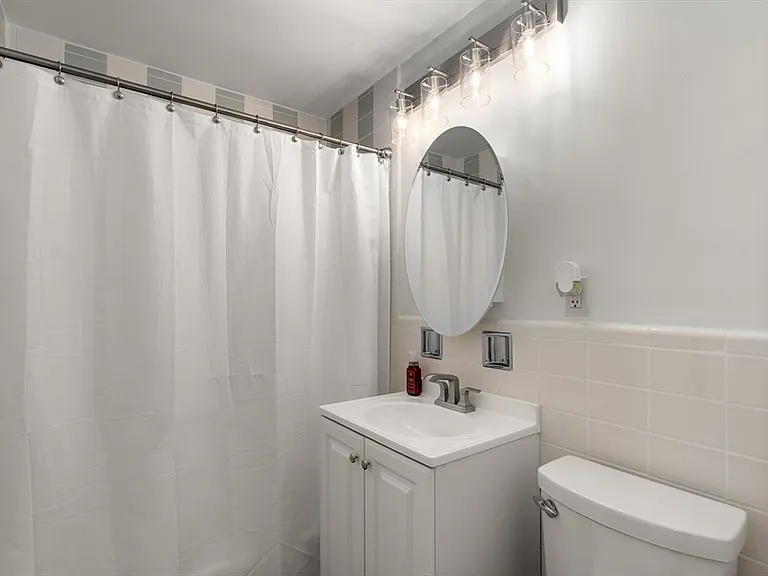 5050 Washington St #216 — Photo 6