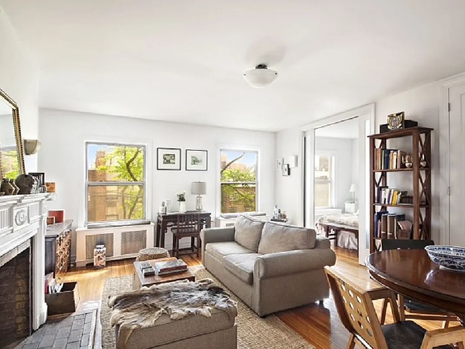 1st image of 30-32 W 9th St #5B