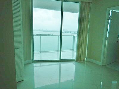 5th image of 665 NE 25th St APT 1702