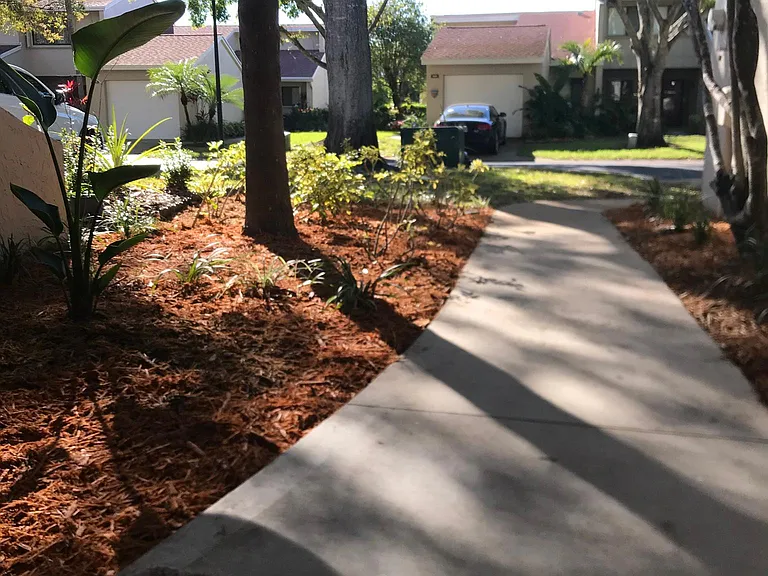 1580 SW Crossing Cir — Photo 4