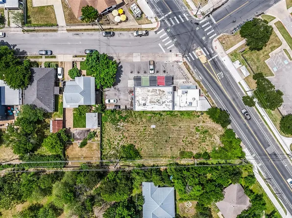 1405 Rosewood Ave, Austin, TX 78702