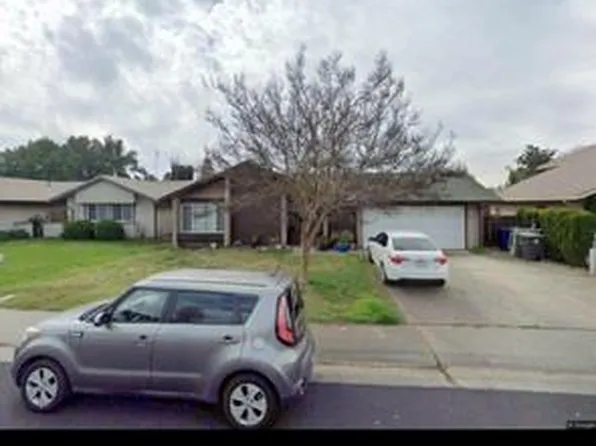 2222 River Trails Cir, Rancho Cordova, CA 95670
