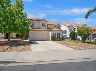 40037 White Leaf Ln, Murrieta, CA 92562