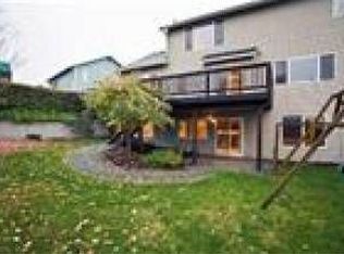 5730 Hillpointe Cir, Lynnwood, WA 98037