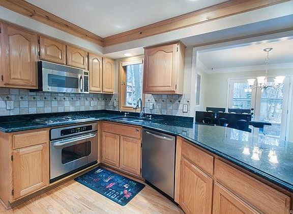 3rd image of 53753 Wellington Dr