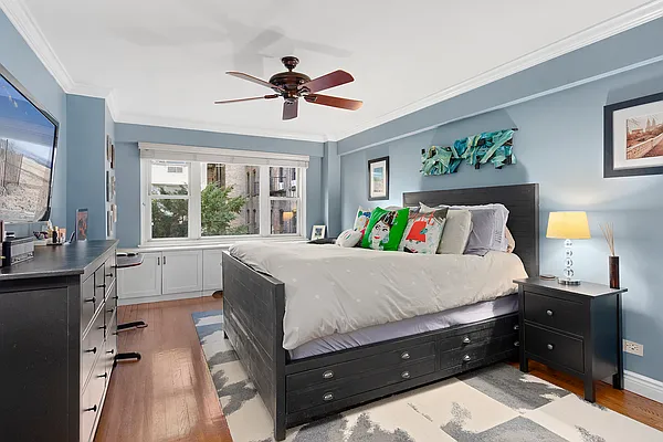 Sold by Corcoran | media 4