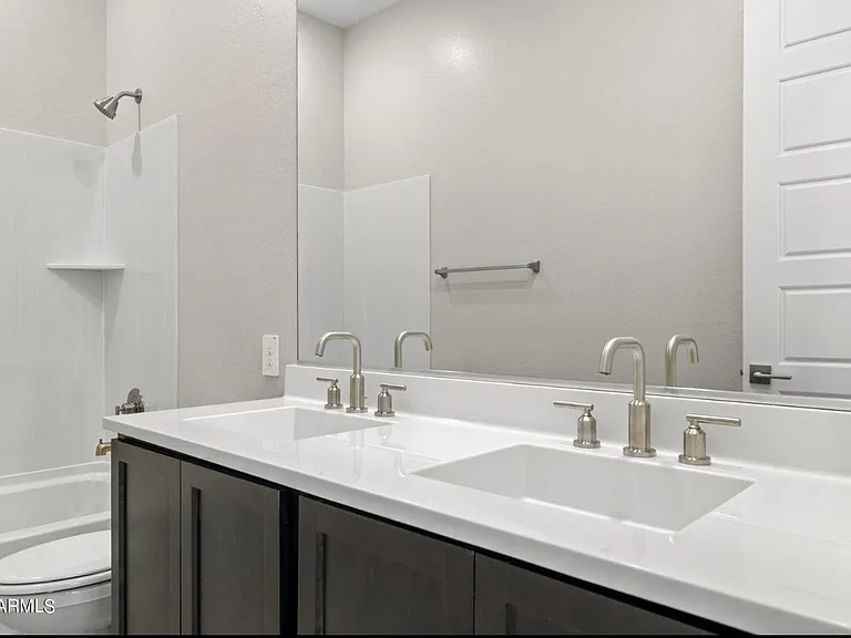 5042 E Anderson Dr — Photo 24