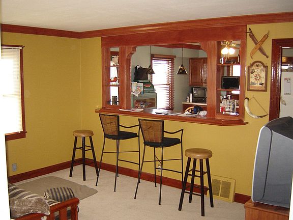 Oak Bar - Living Room Side