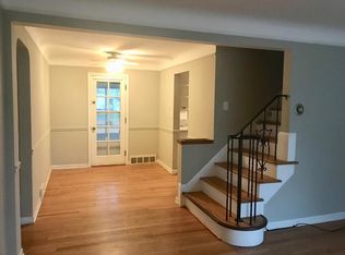 4968 Anderson Rd, Lyndhurst, OH 44124