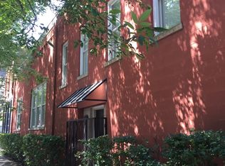 2128 N Leavitt St #3, Chicago, IL 60647