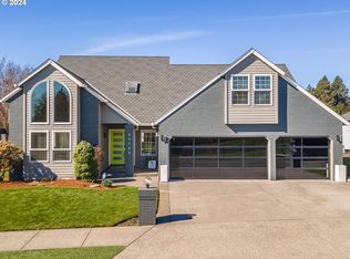 21755 NE Lachenview Ln, Fairview, OR 97024