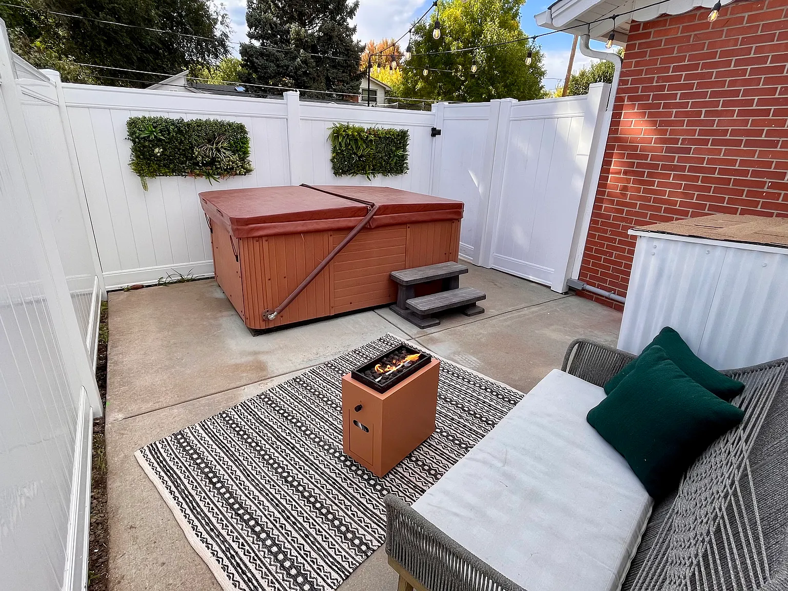 Studio, 133 sqft, $1,400 — Photo 2