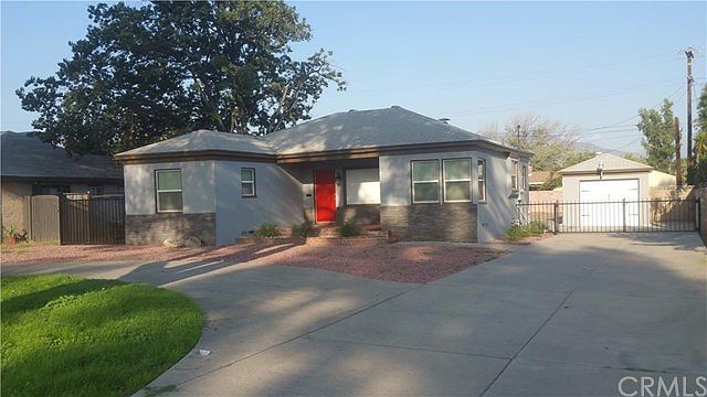 1st image of 2723 Valencia Ave