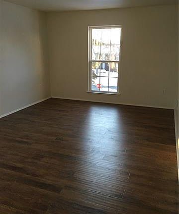 5th image of 30980 Hunters Dr APT 24