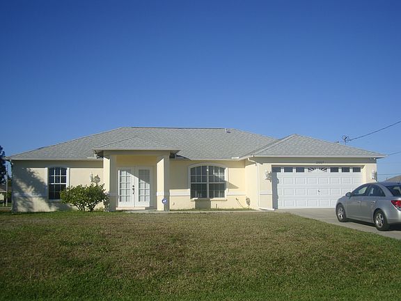 3rd image of 2807 SW 32nd St