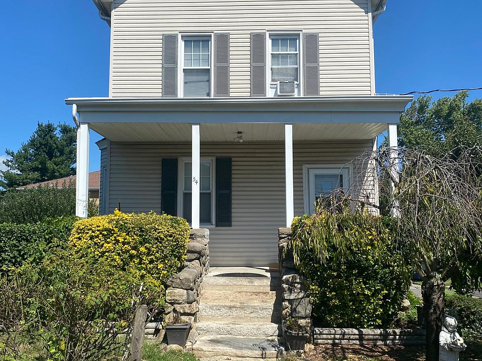 1st image of 54 Washington St #1