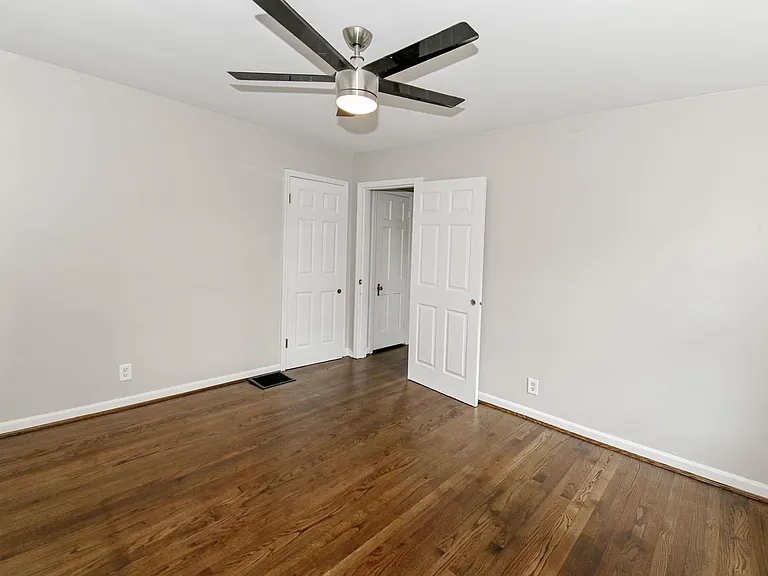 7981 State Rd — Photo 20