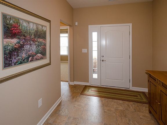 3rd image of 10953 Chapel Woods Blvd N