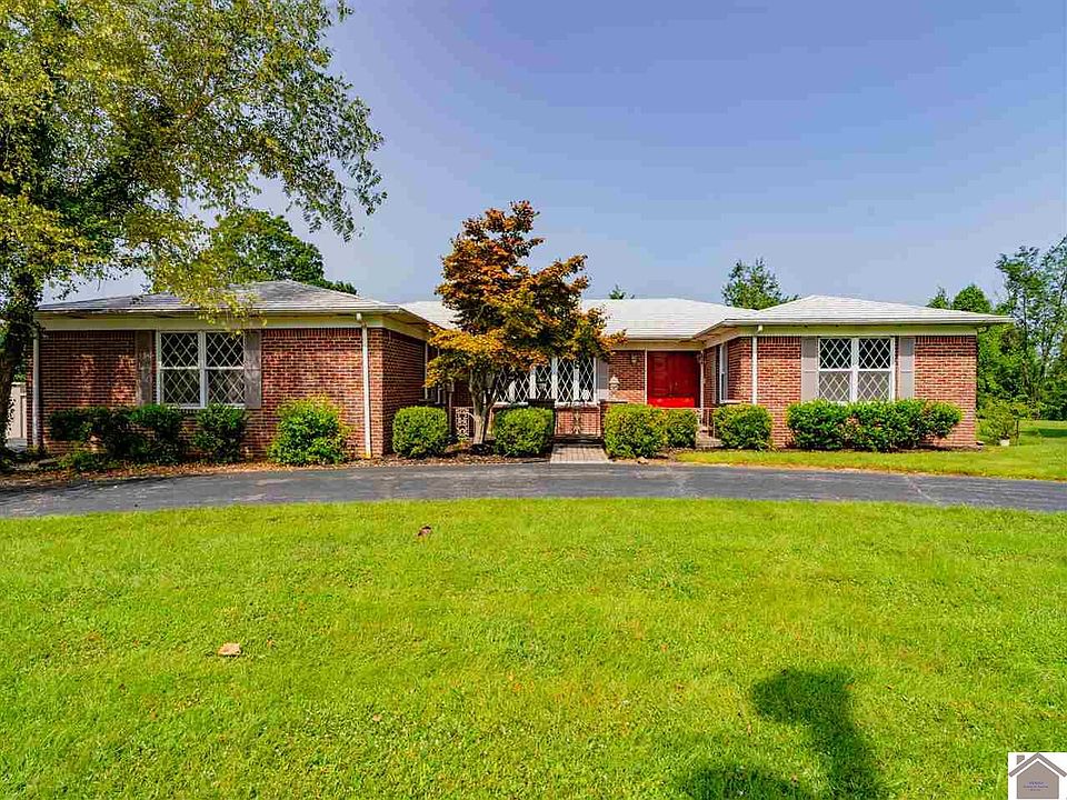 1st image of 887 Riverview Dr