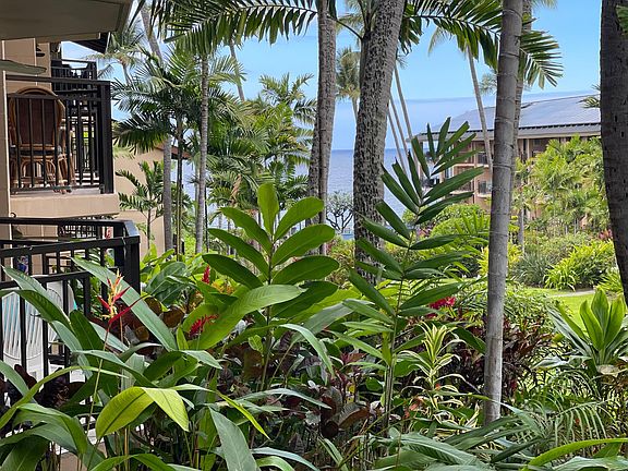 3rd image of 75-6026 Alii Dr APT 3107