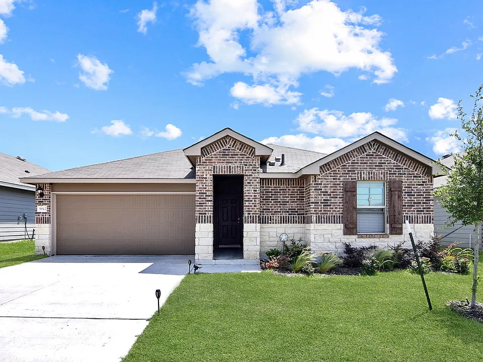 5912 Sally Ride Ln